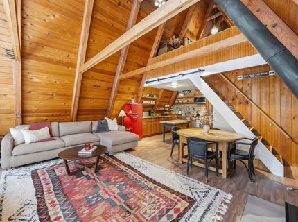 51870 Tamarack Crescent, Soda Springs, CA 95728 Photo