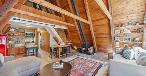 51870 Tamarack Crescent, Soda Springs, CA 95728 Photo