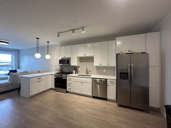 100 N Haven Avenue , Unit 414, Elmhurst, IL 60126