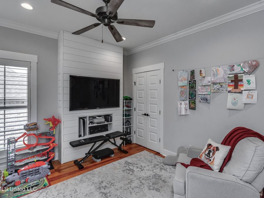 Property Image 38