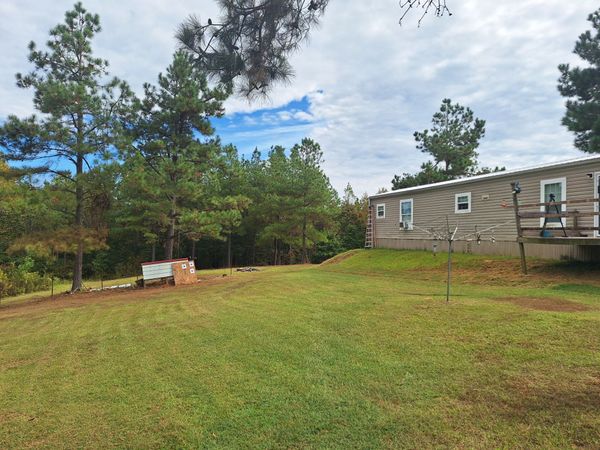 628 Mink Branch Acres Dr , Waynesboro, TN 38485