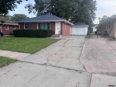 6621 Colfax Avenue, Lincoln, NE 68507