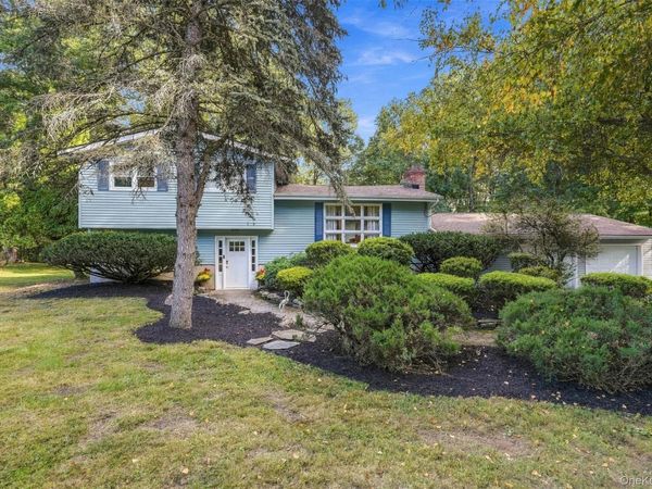 572 Beattie Road , Rock Tavern, NY 12575