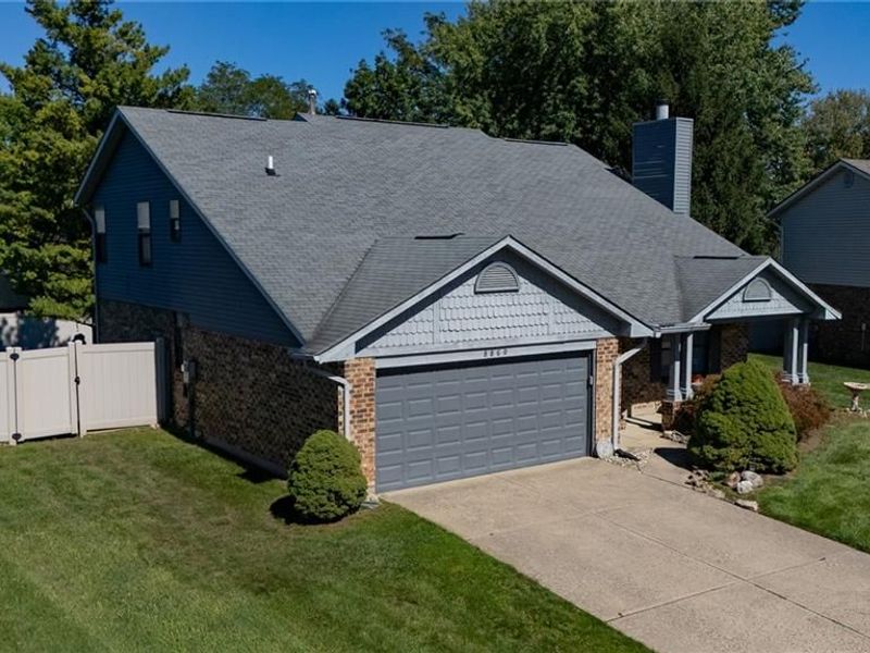 8860 Christygate Lane, Huber Heights, OH 45424 Photo 2