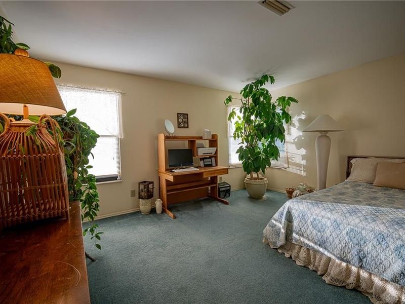 8860 Christygate Lane, Huber Heights, OH 45424 Photo 29