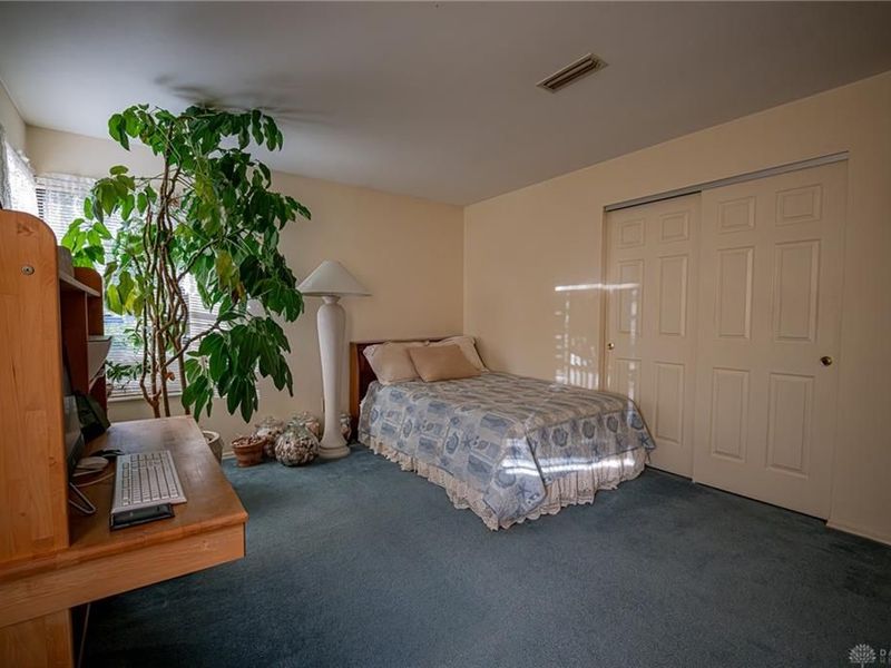 8860 Christygate Lane, Huber Heights, OH 45424 Photo 30