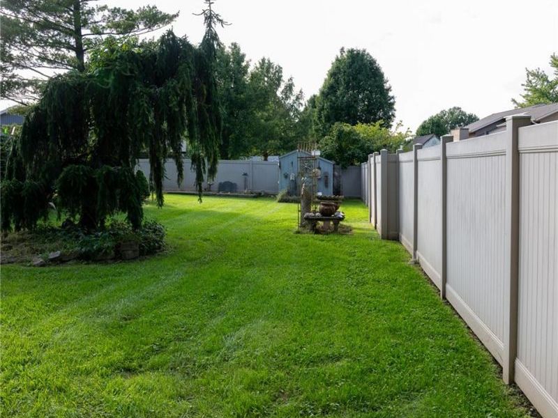 8860 Christygate Lane, Huber Heights, OH 45424 Photo 33
