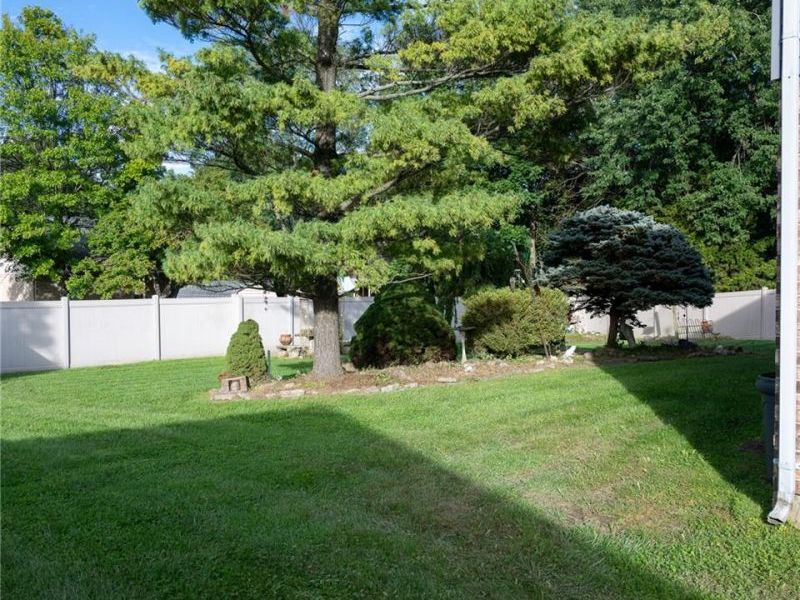 8860 Christygate Lane, Huber Heights, OH 45424 Photo 38