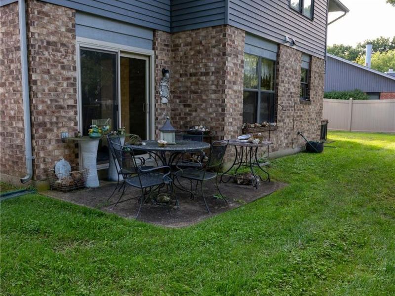 8860 Christygate Lane, Huber Heights, OH 45424 Photo 39