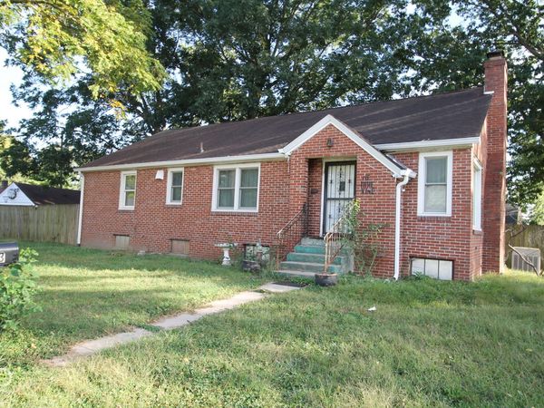 53 N Vine Street , Indianapolis, IN 46222
