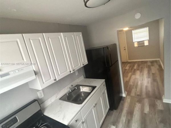 161 NW 15th St , Unit 5, Miami, FL 33136