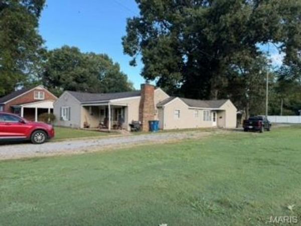 925 Davis , New Madrid, MO 63869