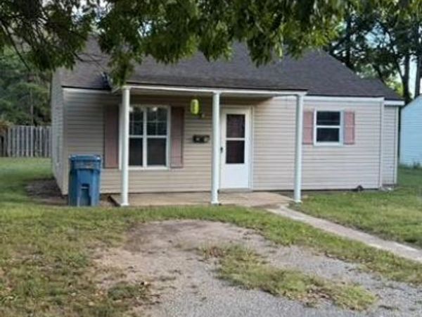 913 Mott , New Madrid, MO 63869