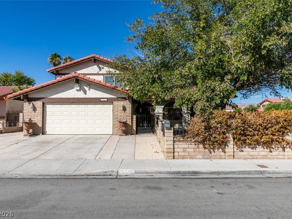 3765 Duneville Street, Las Vegas, NV 89103