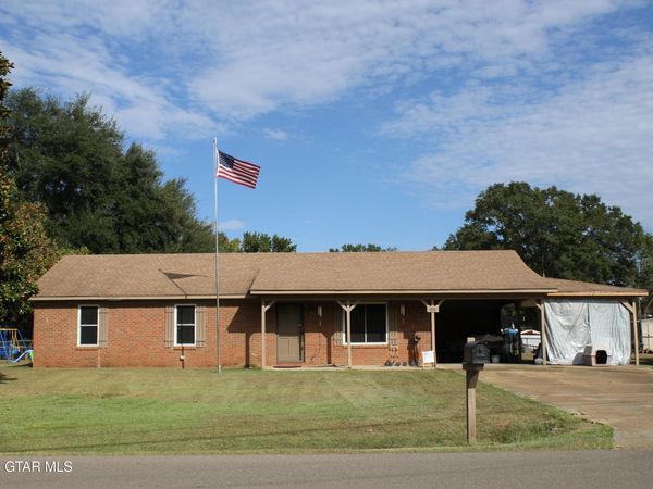 52 Belle Circle, Columbus, MS 39702