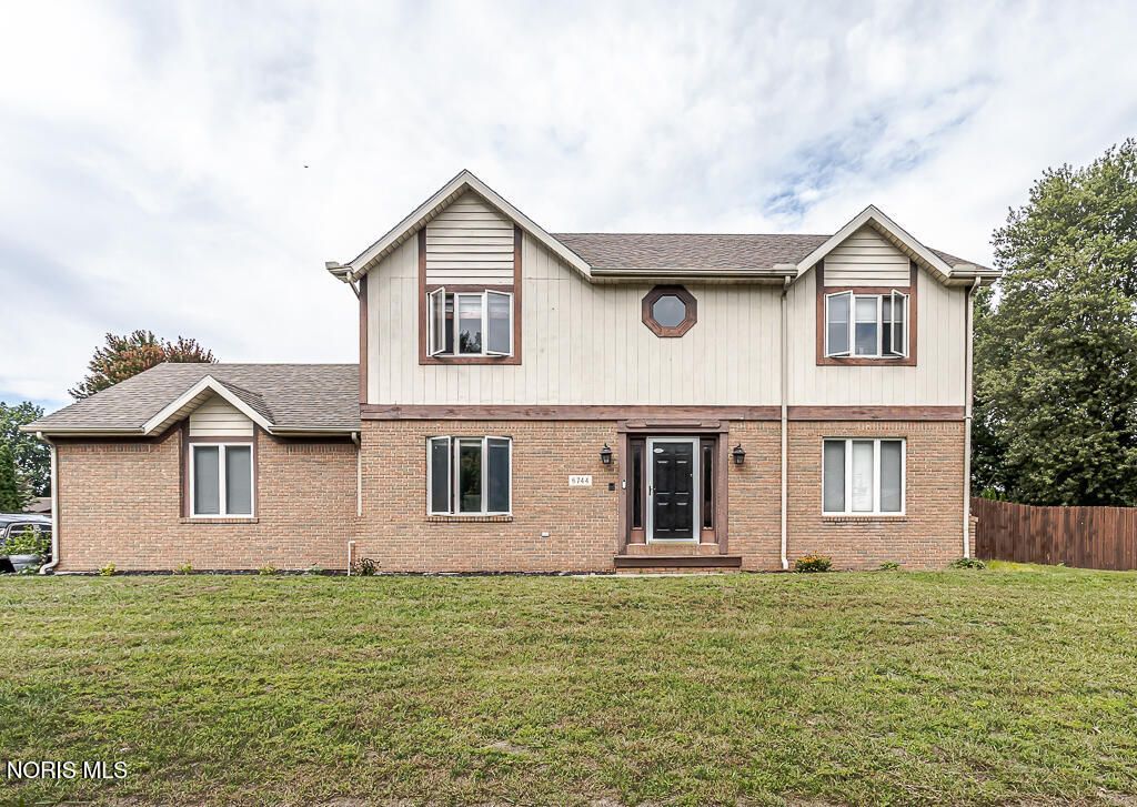 6744 Shieldwood Road, Toledo, OH 43617 Main Photo