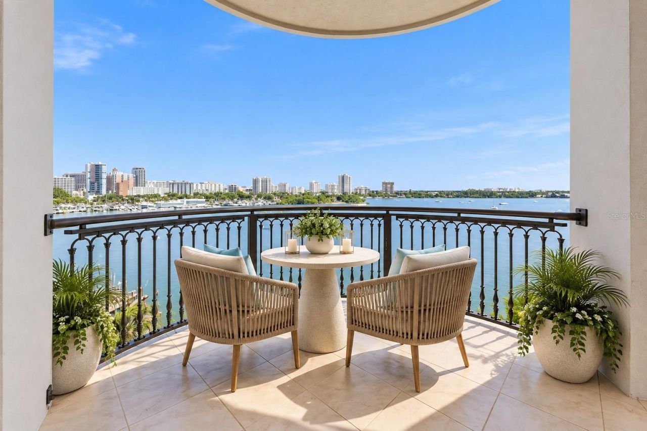 420 Golden Gate Point, Unit 700, Sarasota, FL 34236 Photo