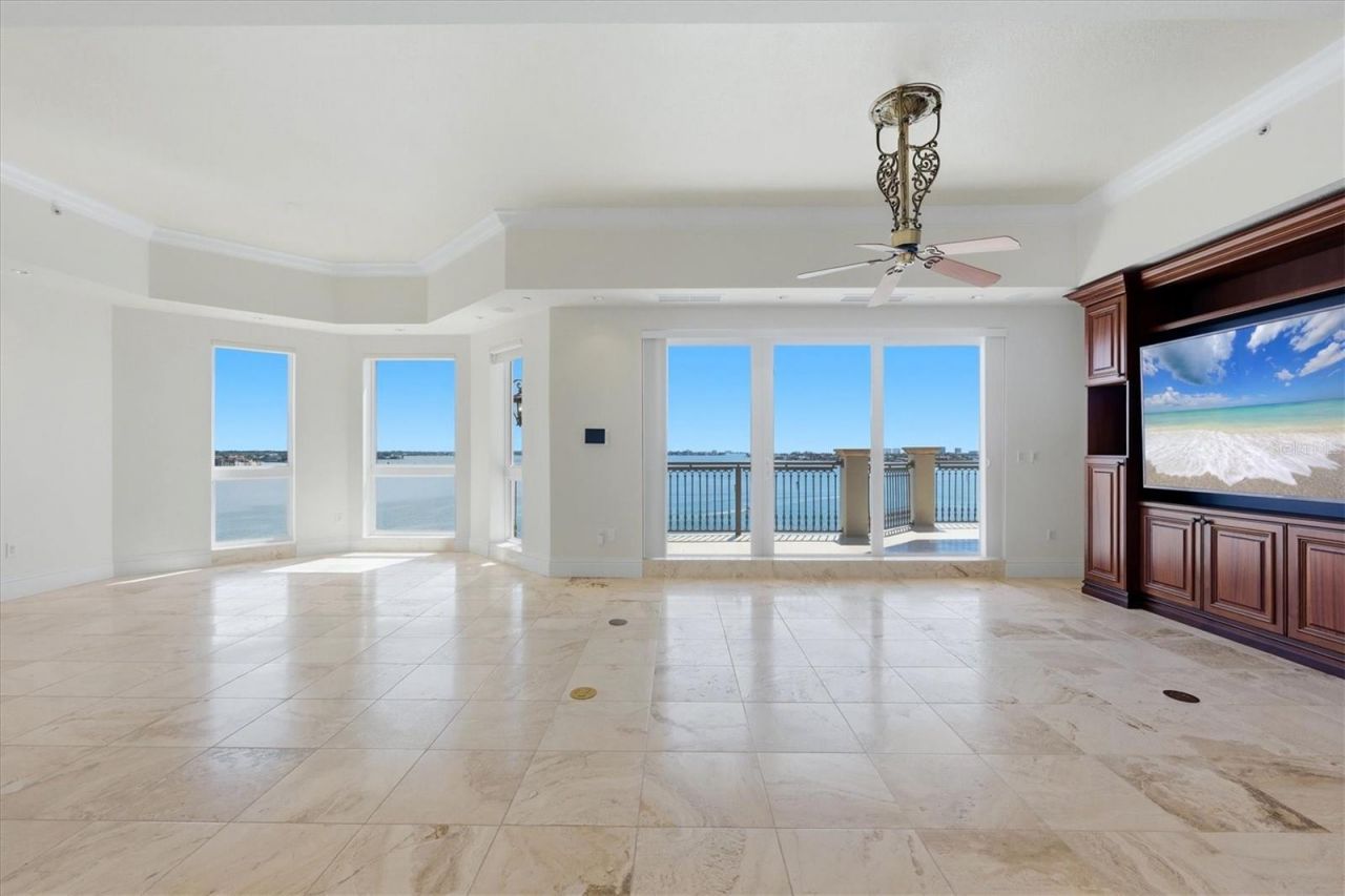 420 Golden Gate Point, Unit 700, Sarasota, FL 34236 Photo