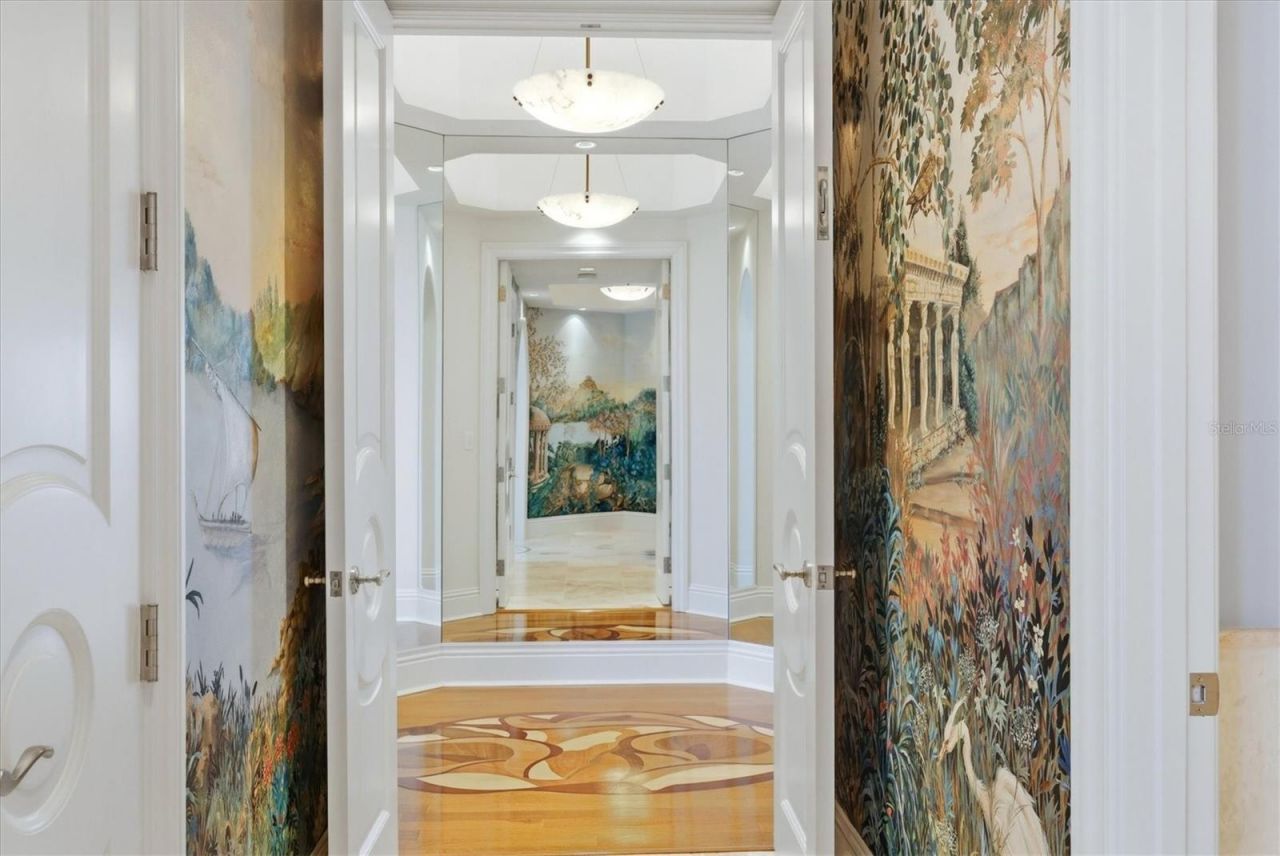 420 Golden Gate Point, Unit 700, Sarasota, FL 34236 Photo