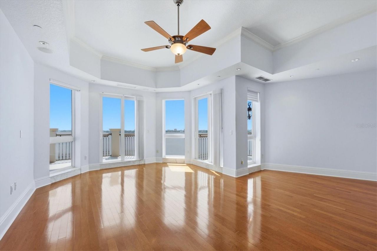420 Golden Gate Point, Unit 700, Sarasota, FL 34236 Photo