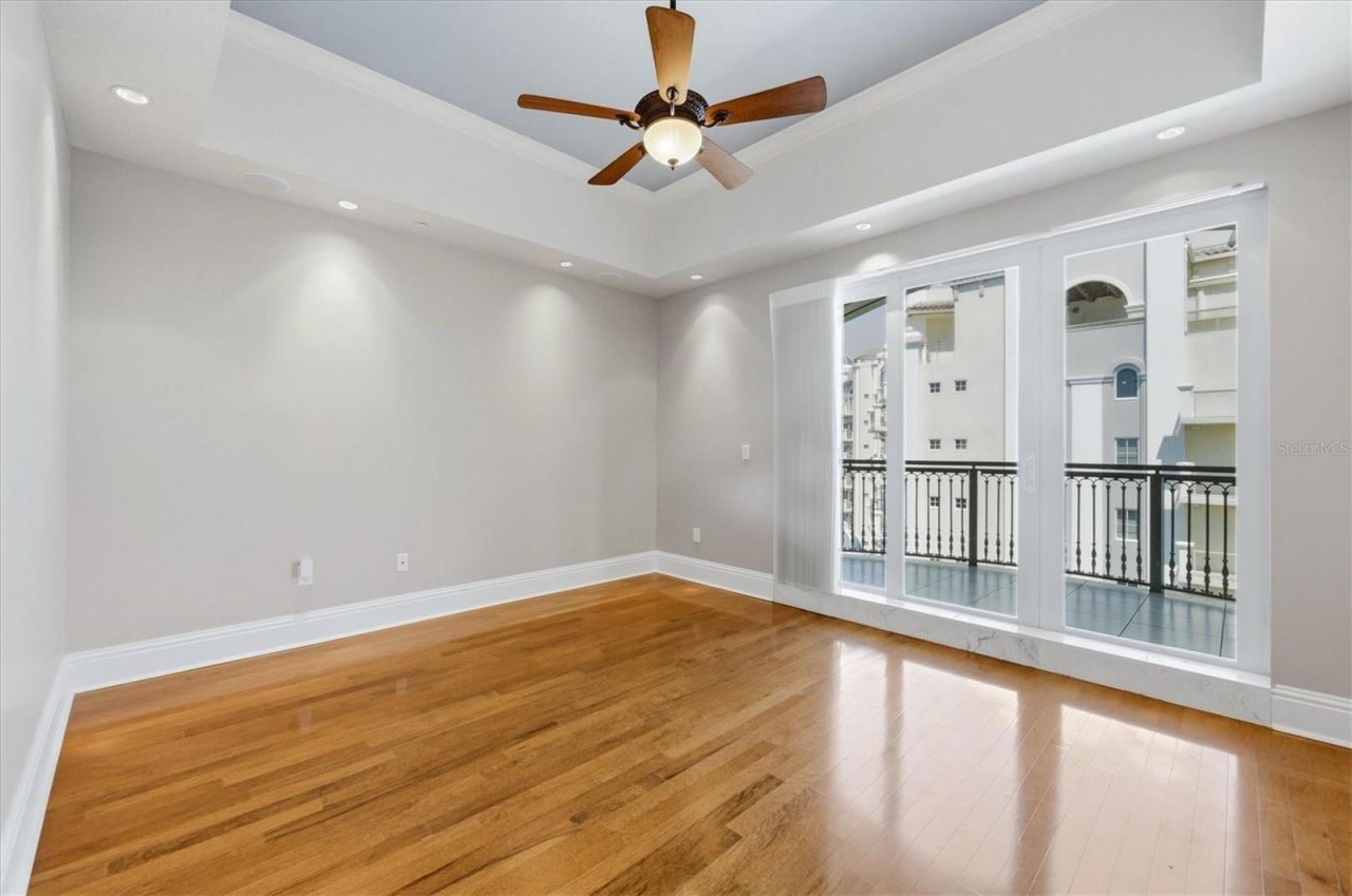 420 Golden Gate Point, Unit 700, Sarasota, FL 34236 Photo