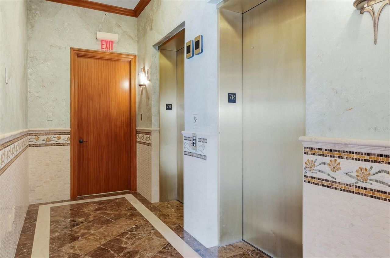 420 Golden Gate Point, Unit 700, Sarasota, FL 34236 Photo