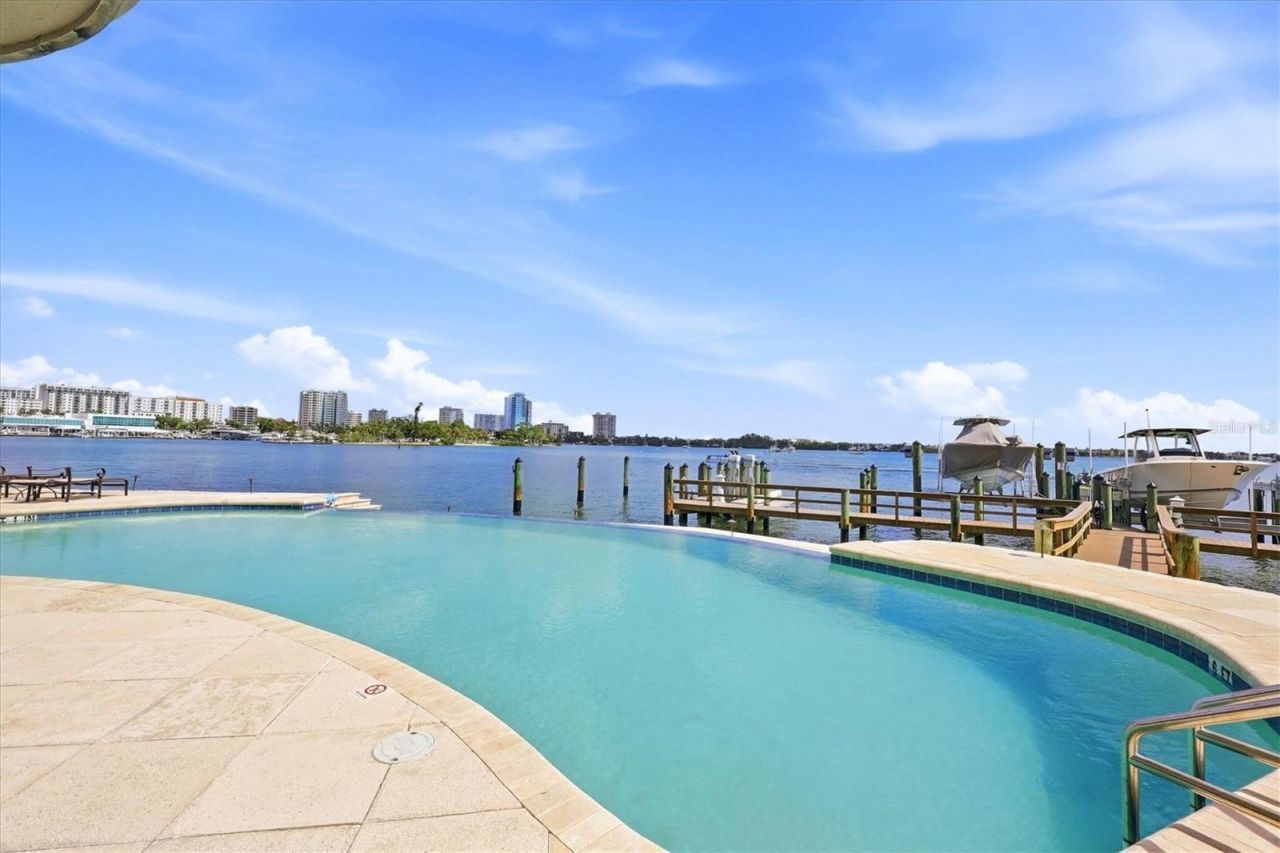 420 Golden Gate Point, Unit 700, Sarasota, FL 34236 Photo