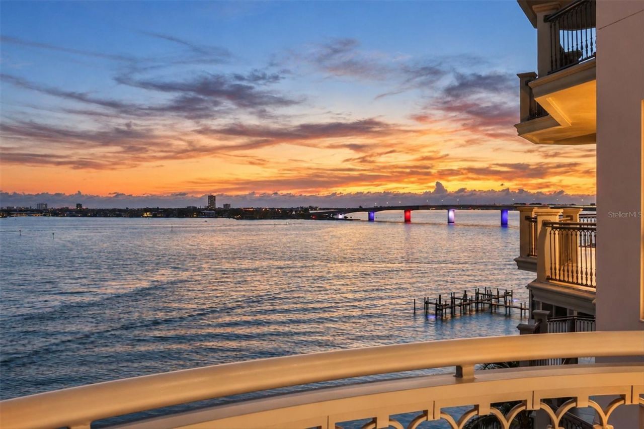 420 Golden Gate Point, Unit 700, Sarasota, FL 34236 Photo