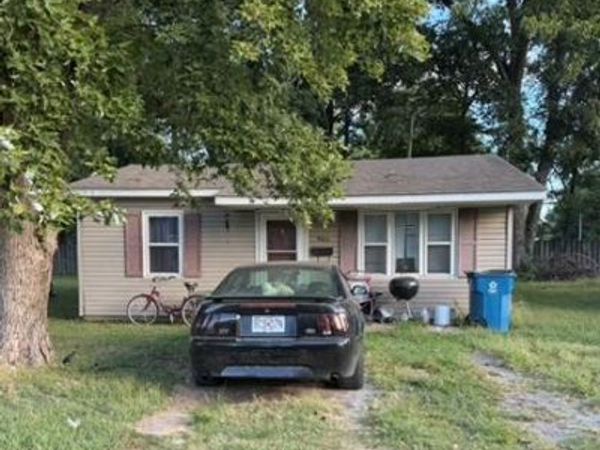 905 Mott , New Madrid, MO 63869