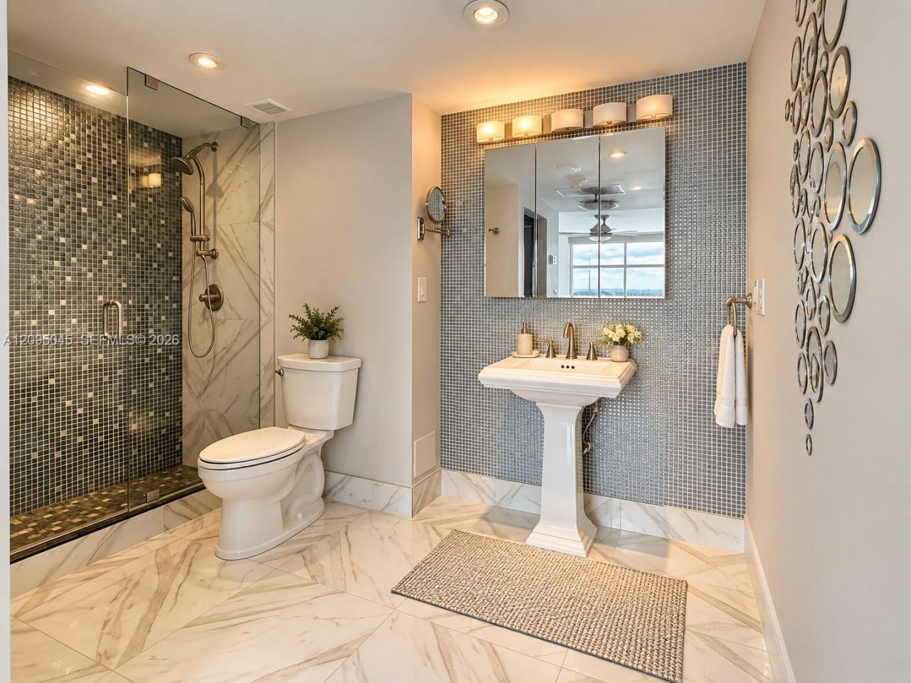 300 Bayview Dr, Unit 2014, Sunny Isles Beach, FL 33160 Photo