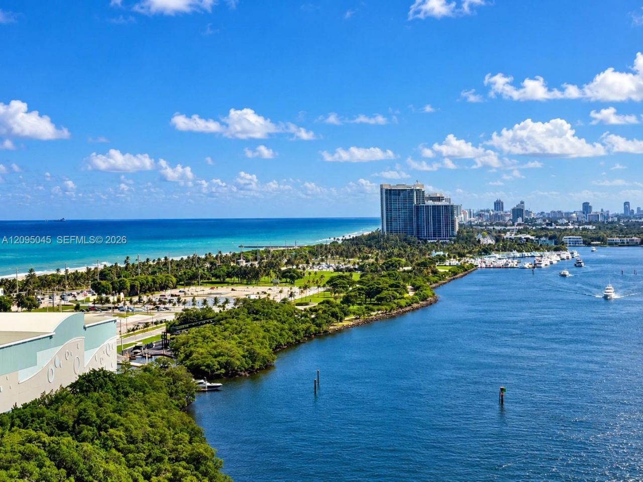 300 Bayview Dr, Unit 2014, Sunny Isles Beach, FL 33160 Photo
