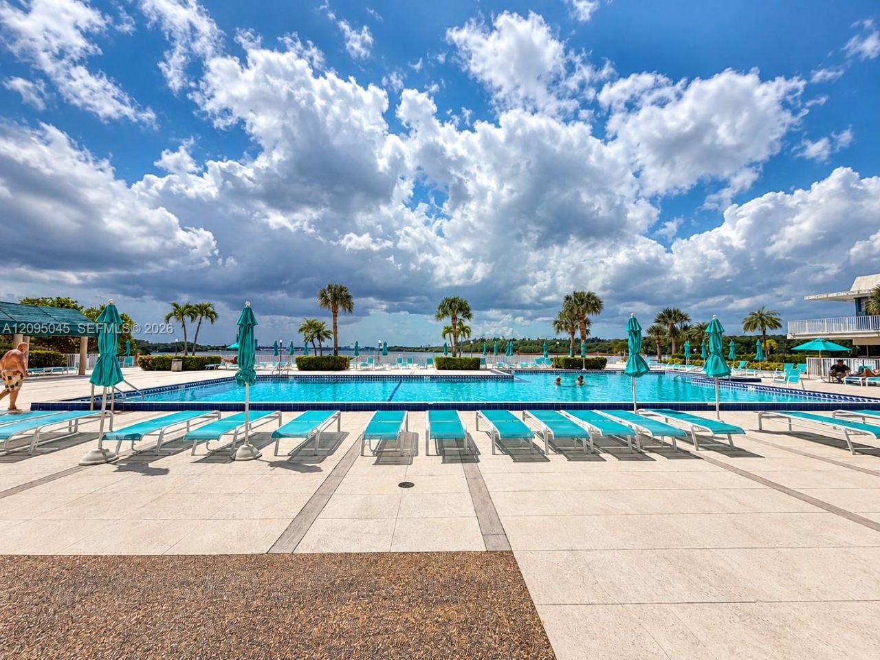300 Bayview Dr, Unit 2014, Sunny Isles Beach, FL 33160 Photo