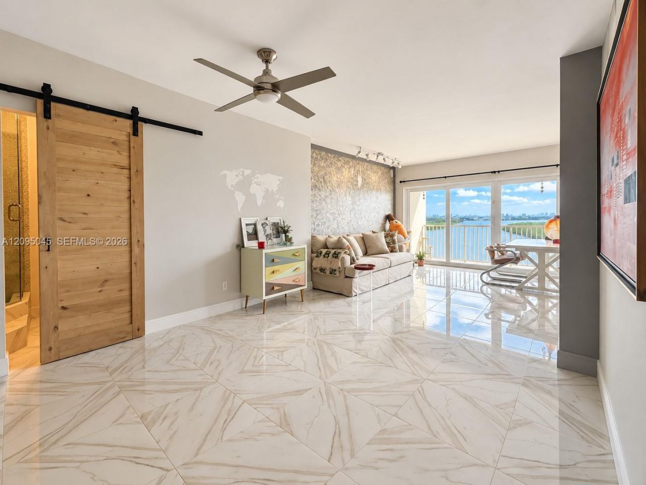 300 Bayview Dr, Unit 2014, Sunny Isles Beach, FL 33160 Photo