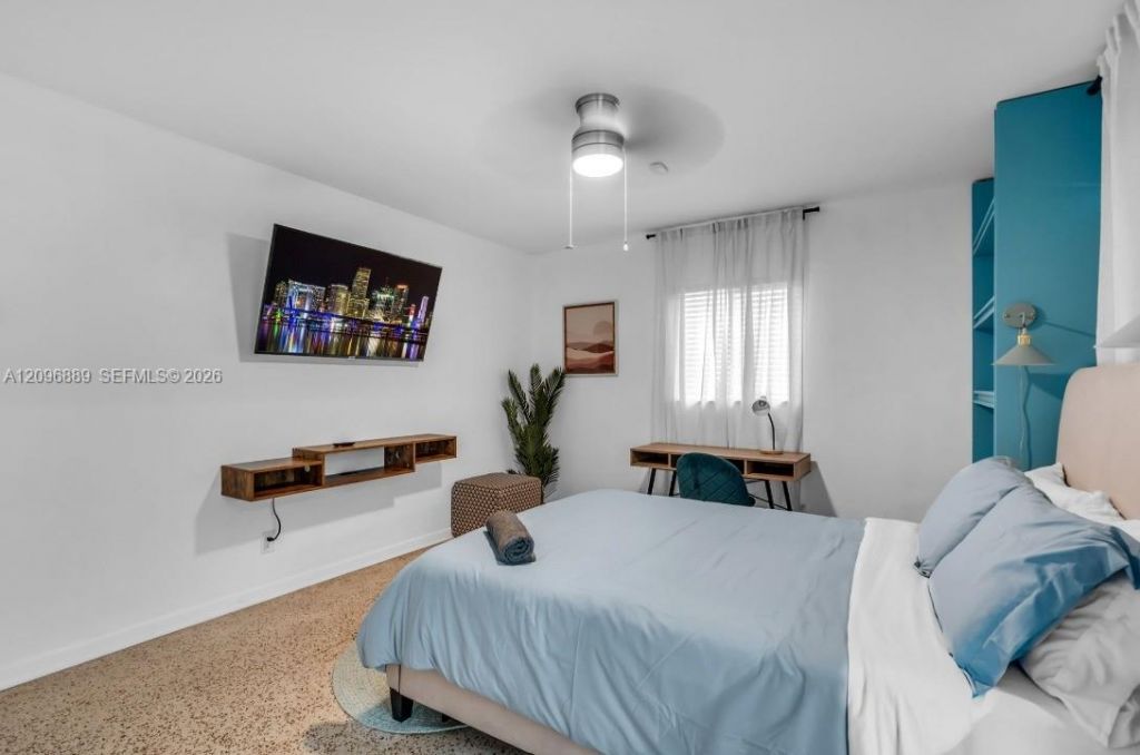 3225 SW 58th Ave , Unit FRONT, Miami, FL 33155 Photo