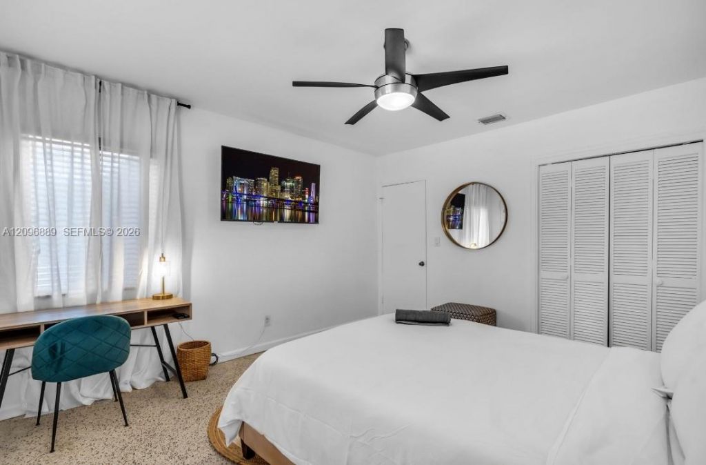 3225 SW 58th Ave , Unit FRONT, Miami, FL 33155 Photo