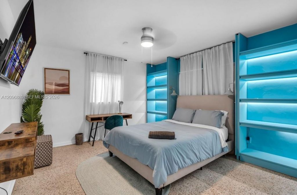 3225 SW 58th Ave , Unit FRONT, Miami, FL 33155 Photo
