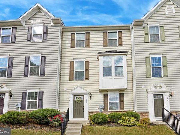 641 WASHINGTON SQUARE , SPRING CITY, PA 19475