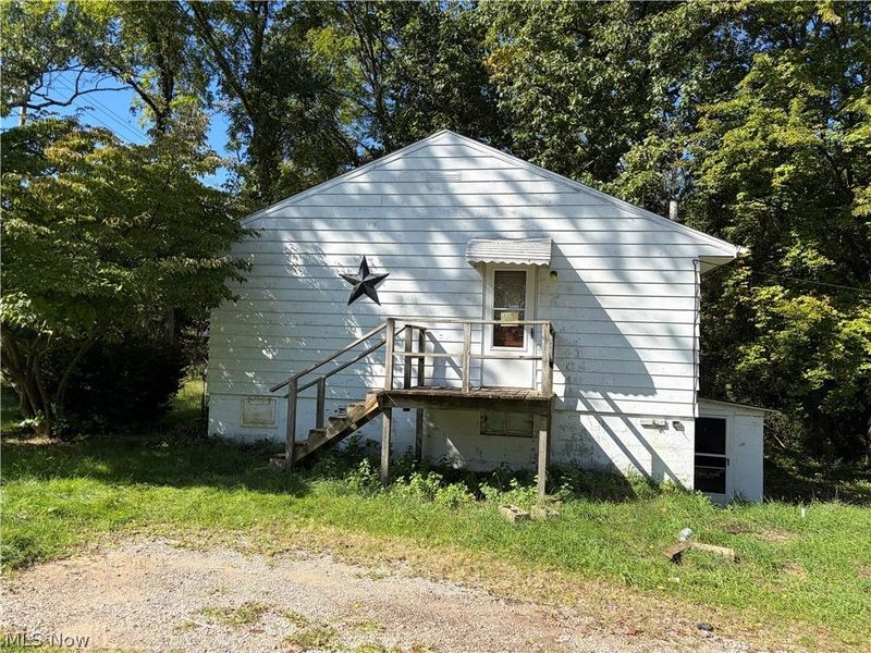 1235 E Turkeyfoot Lake Road, Akron, OH 44312 Photo 2