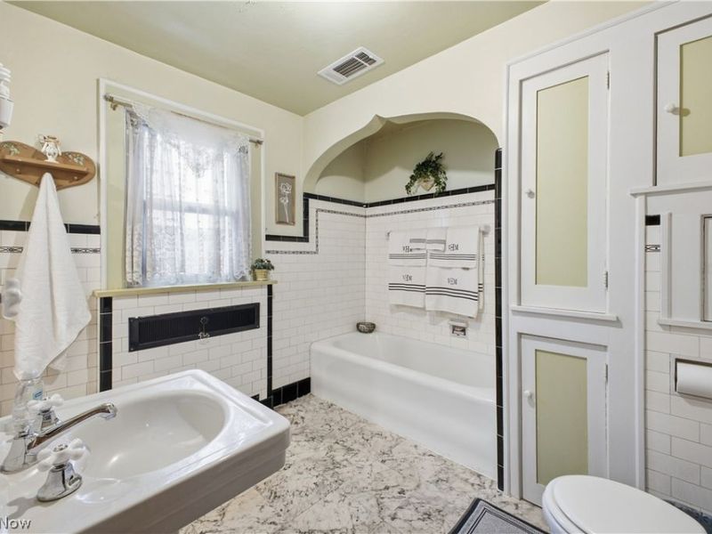24 Overlook Boulevard, Struthers, OH 44471 Photo 20
