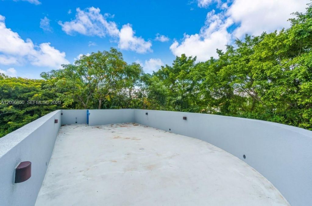 3225 SW 58th Ave , Unit BACK, Miami, FL 33155 Photo