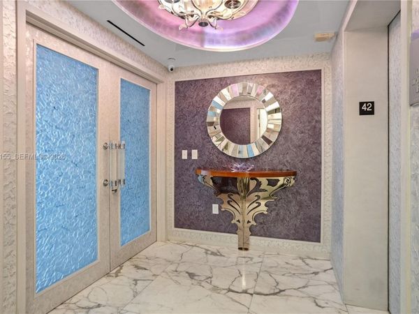 17121 Collins Ave, Unit 4203, Sunny Isles Beach, FL 33160