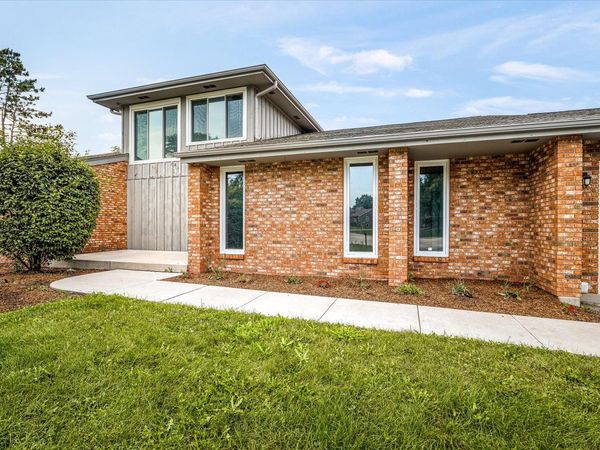6022 Fireside Drive , Rockford, IL 61114