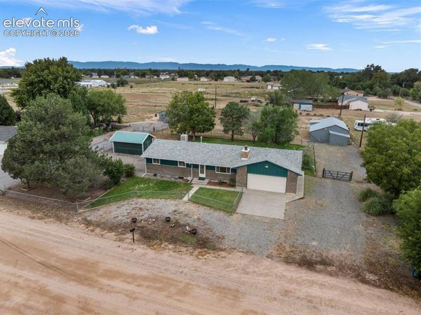 833 Consolidation Lane, Pueblo, CO 81006