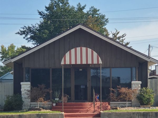 425 E Wyandotte Avenue, McAlester, OK 74501