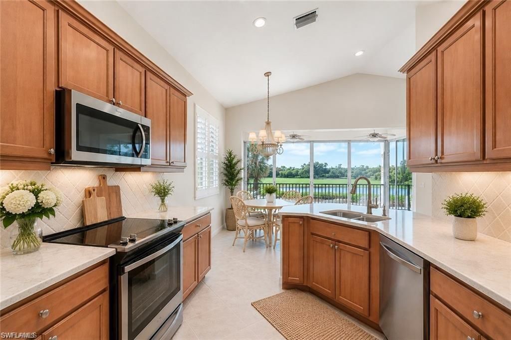 9111 Palmetto Ridge Dr, Unit 201, Estero, FL 34135 Photo