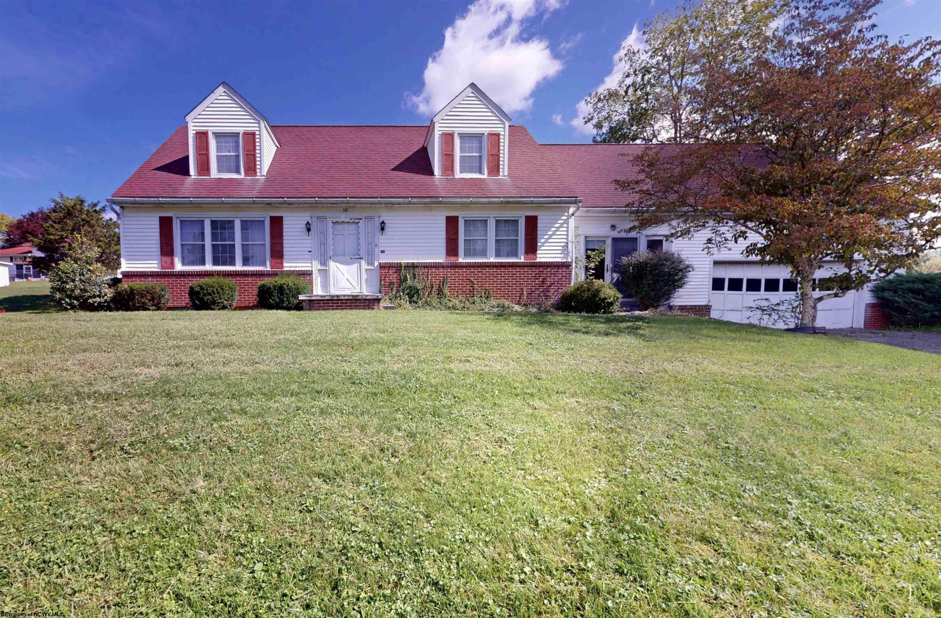 147 Redwood Street, Grafton, WV 26354 Main Photo