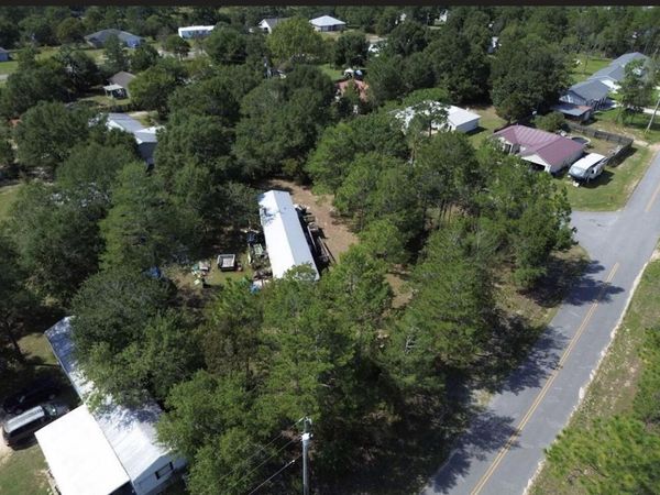 25 Millers Way, DeFuniak Springs, FL 32433