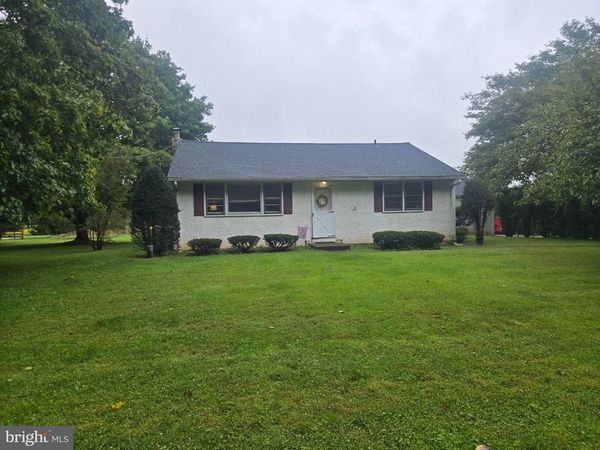 325 E MOUNT KIRK AVENUE , Unit           , EAGLEVILLE, PA 19403