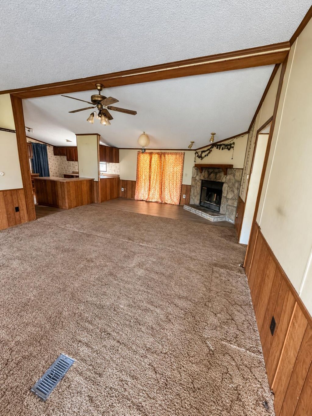1460 Ochella Creek Court Photo 6