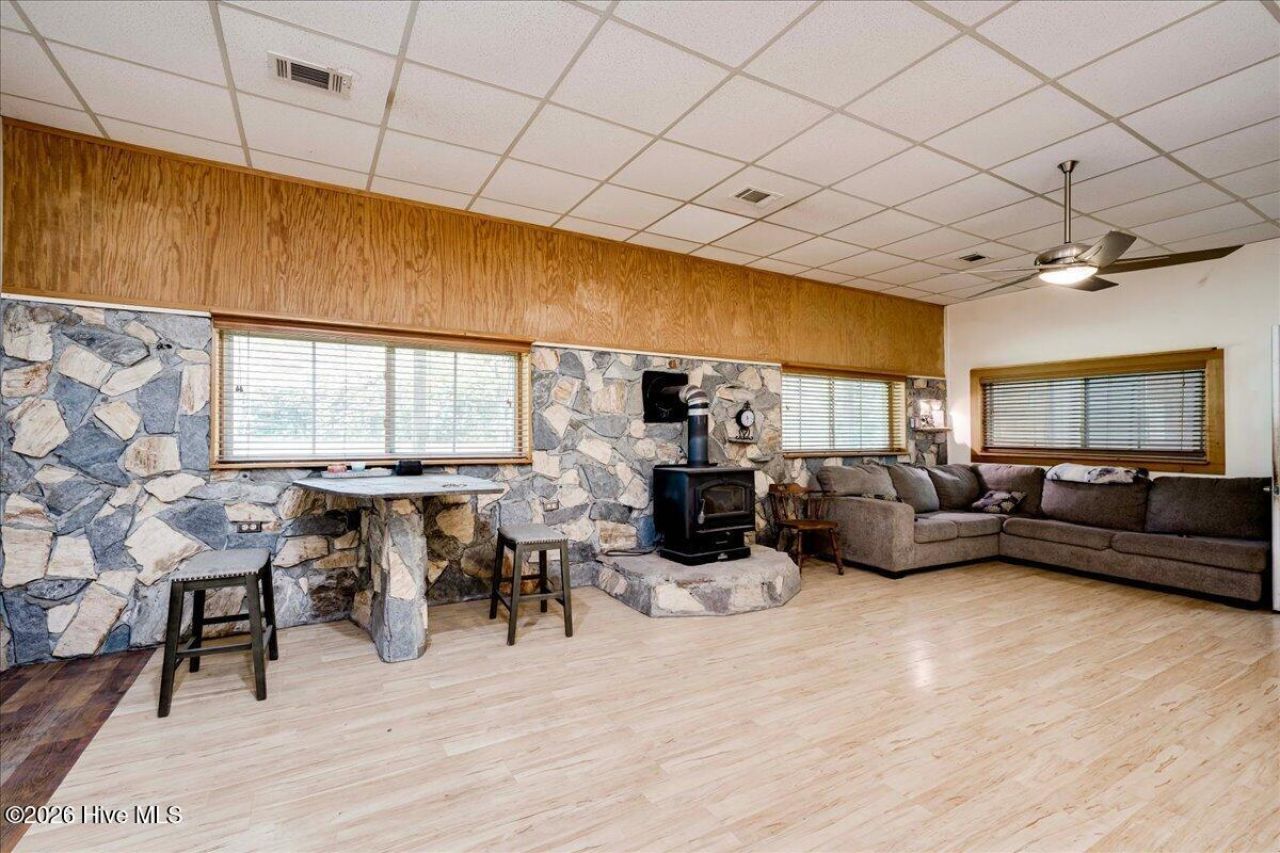 2657 Pine Log Road  Photo 29